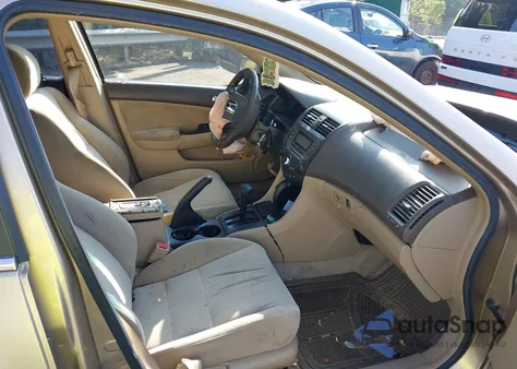 2005 Honda Accord 2.4 Lx из США, поврежденный, VIN 1HGCM56445A195810